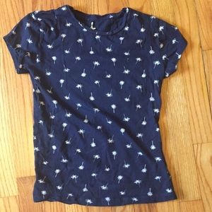Women’s navy T-shirt